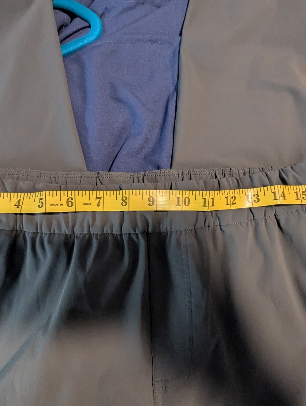 Vuori Women's Miles Ankle Pants Green/Grey sz XL Performance Stretch - Picture 8 of 8